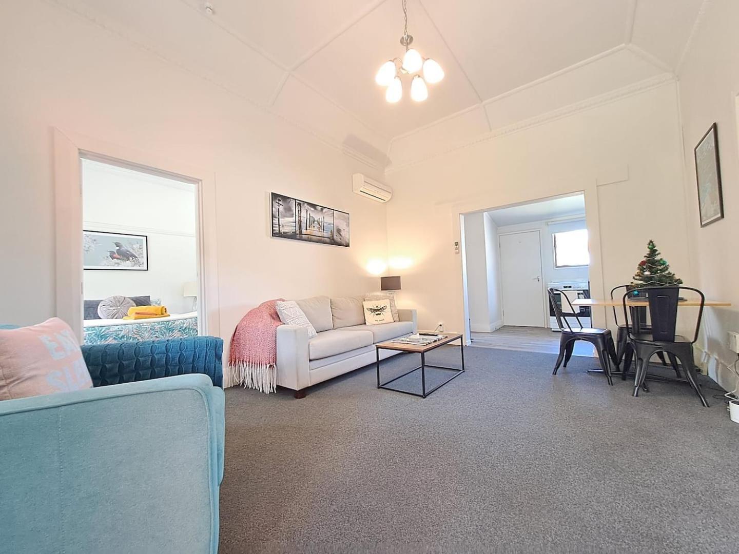 St Clair Apartment - 2 Bedrooms ديوندين المظهر الخارجي الصورة